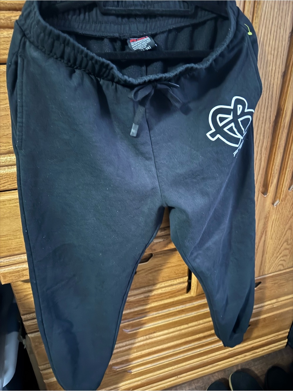 FUBU Black men’s Sweatpants with White Logo Accent size 34-36